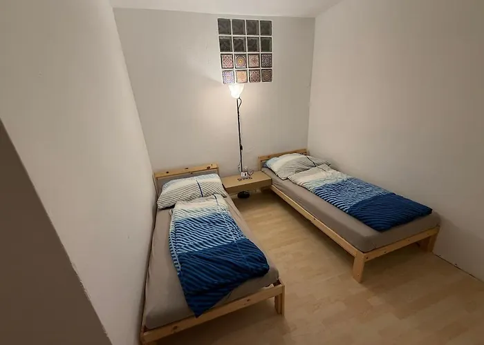 Praktisches City-apartment In Zentraler Lage Апартаменты *